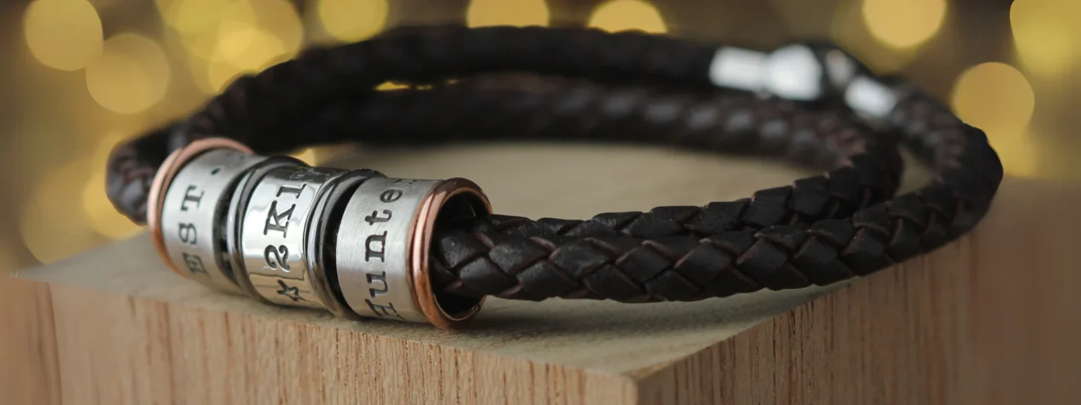Story Bracelet Hero Slide 1600 x 600