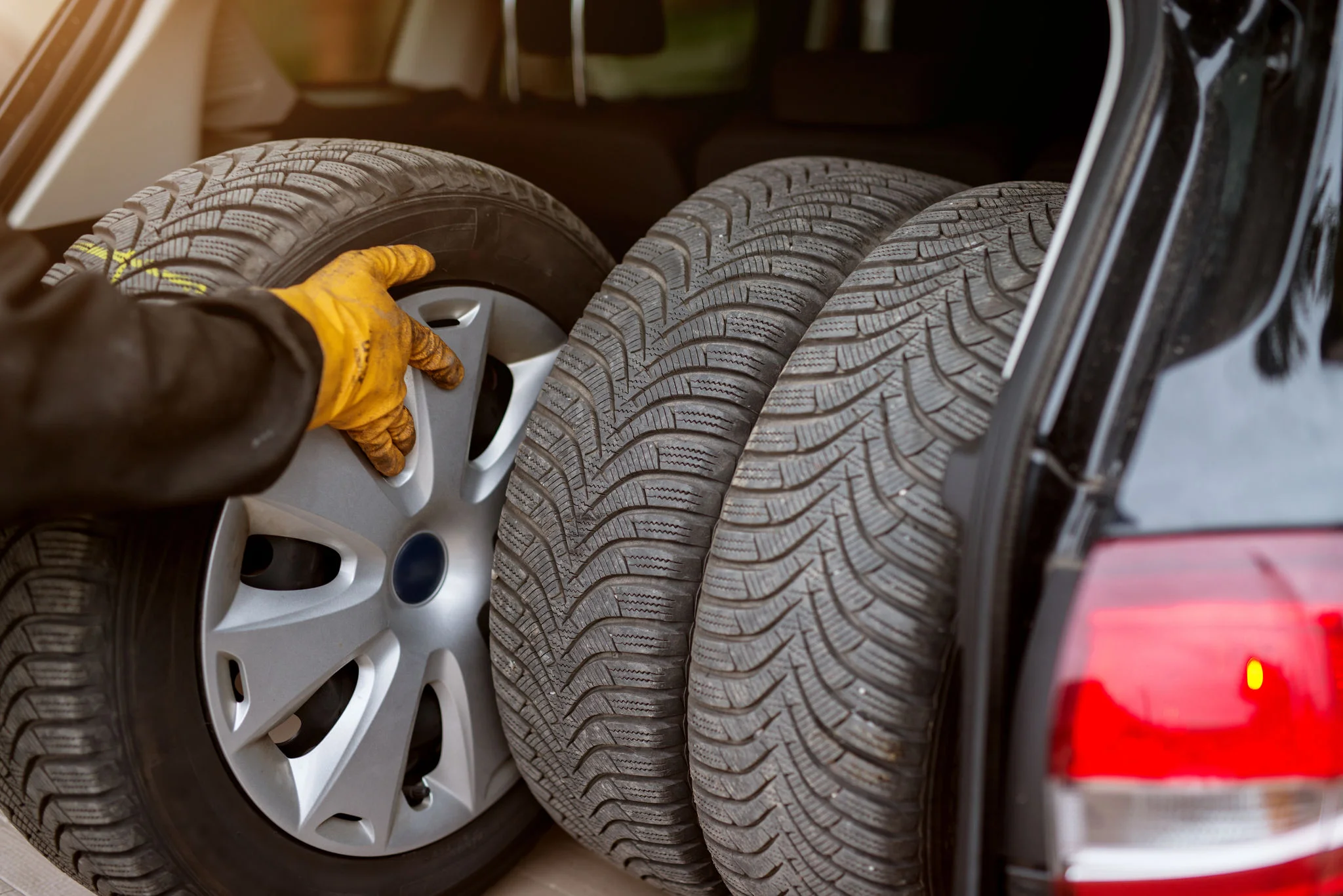uniroyal tyres in trunk of a car (1)