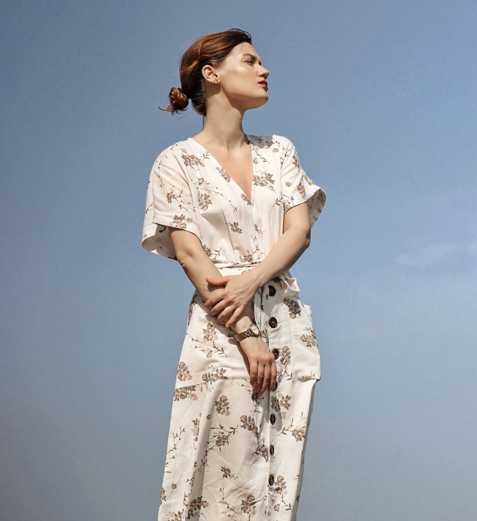 As the days grow longer and the temperature rises, it’s time to embrace the essence of summer with style, sophistication, and effortless ease. At Coes, we believe that the secret to summer dressing isn’t just about following trends—it’s about curating a wardrobe that embodies timeless elegance and exceptional quality. From relaxed weekend getaways to evenings at the local terrace, this guide is designed to help you build a summer wardrobe that feels as refined as it is comfortable.